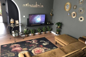 Beautiful 2P apartment with terrace, Top location